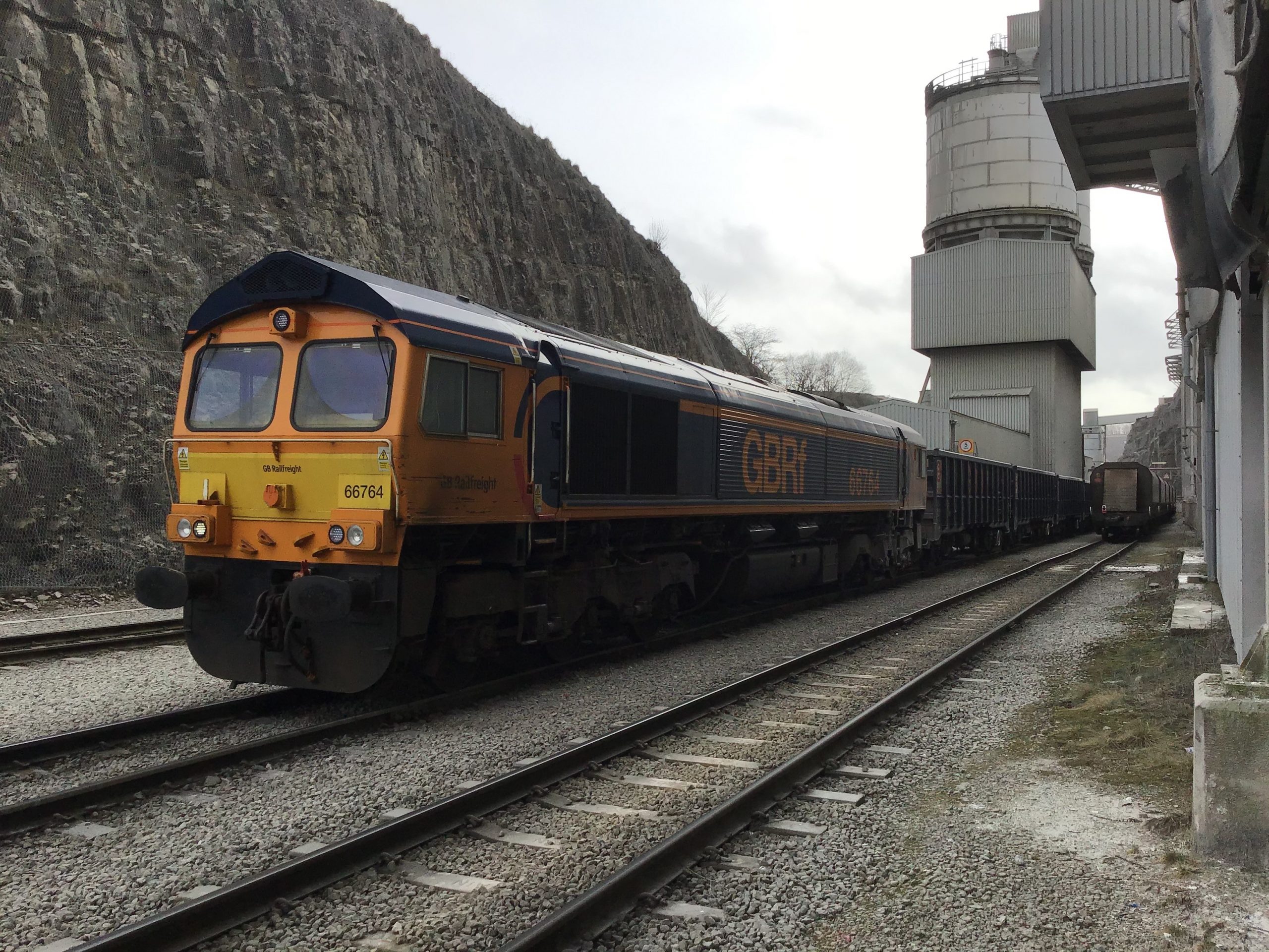 GBRf extend contract with GRS Rail Services