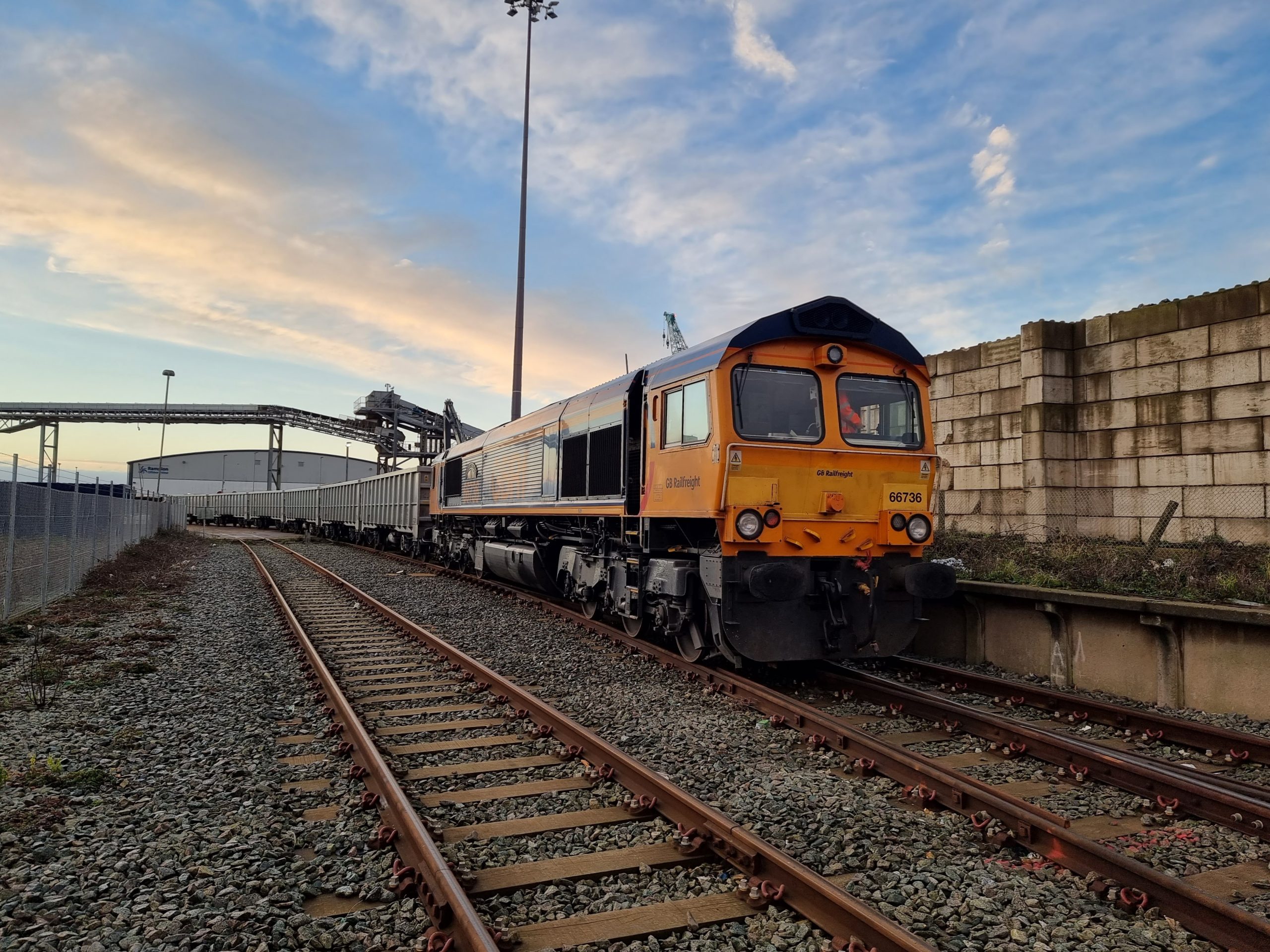 GB Railfreight launch new service for Brett Aggregates